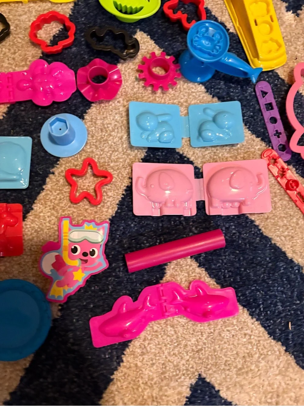 Assorted Kids Play Dough Accessory Kit - Multicolor Creative Molds